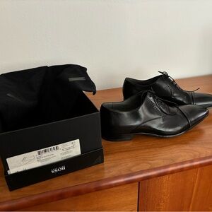 Hugo Boss Men's Shoes US 9.5 Made in Italy with Box